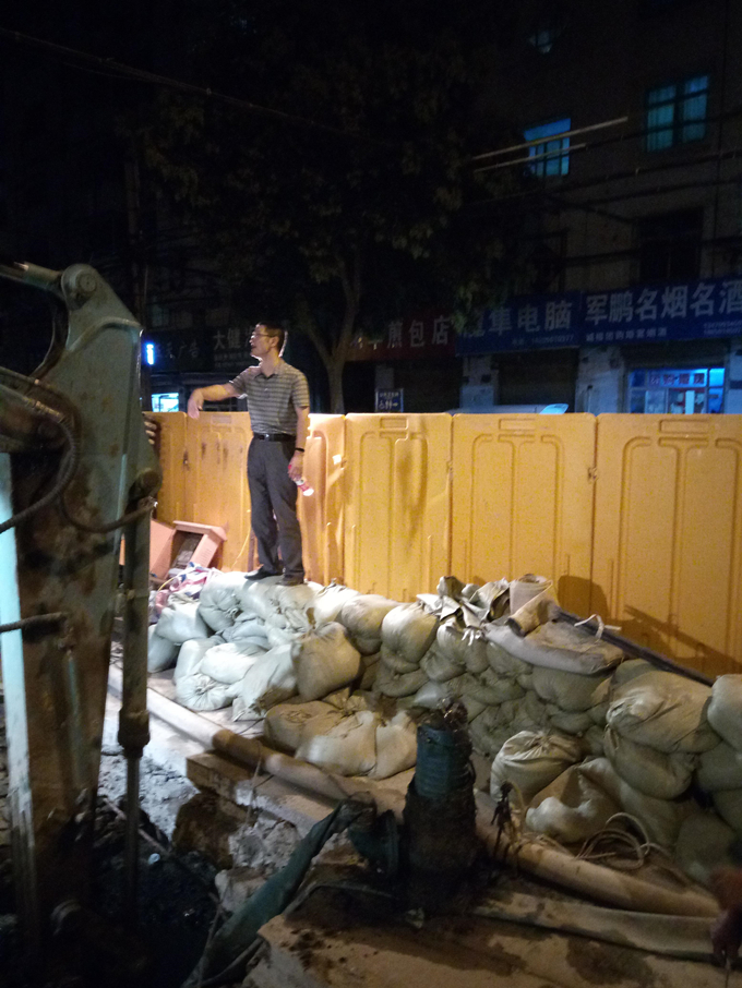 夙夜為公，一路暢通安徽交航總經(jīng)理方申柱帶領(lǐng)項(xiàng)目班子攻克項(xiàng)目難點(diǎn)紀(jì)實(shí)